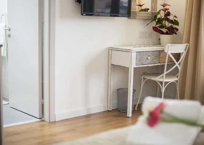 Operetta House Apartment