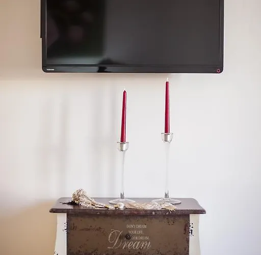 Operetta House Apartment