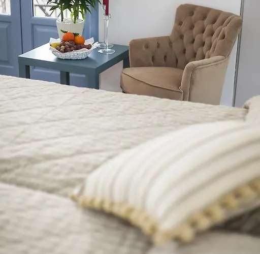 Operetta House Appartamento Larnaca